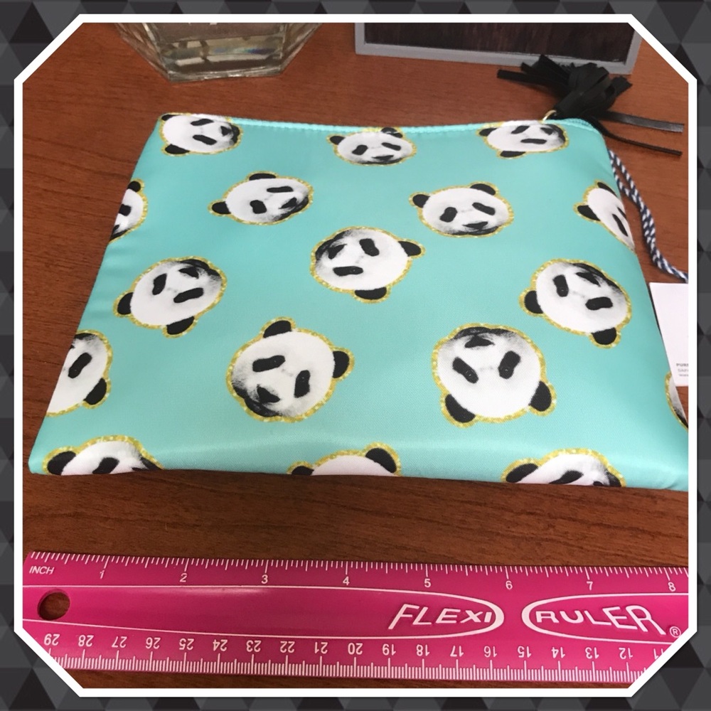Panda Makeup Bag - Picture 3 of 5